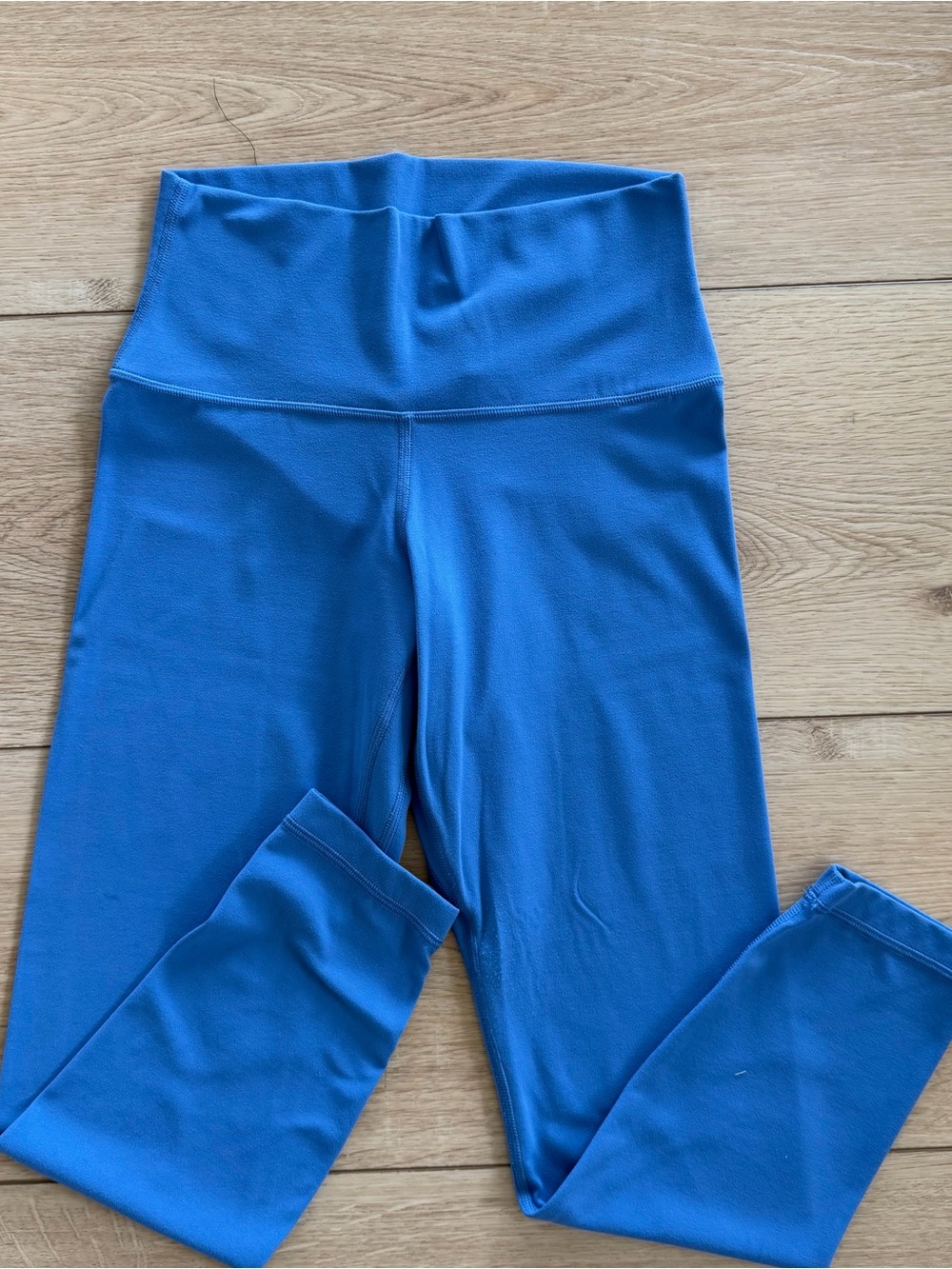 Aritzia Golden Butter Cheeky Hi-Rise 24" Legging in French Blue